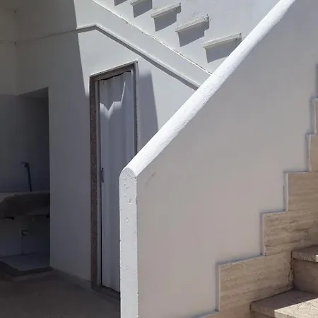 Casa Per Sei A Ll07 Con Due Balconi Nyaraló San Foca