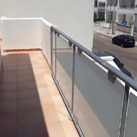 Casa Per Sei A Ll07 Con Due Balconi