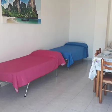 Casa Per Sei A Ll07 Con Due Balconi * San Foca